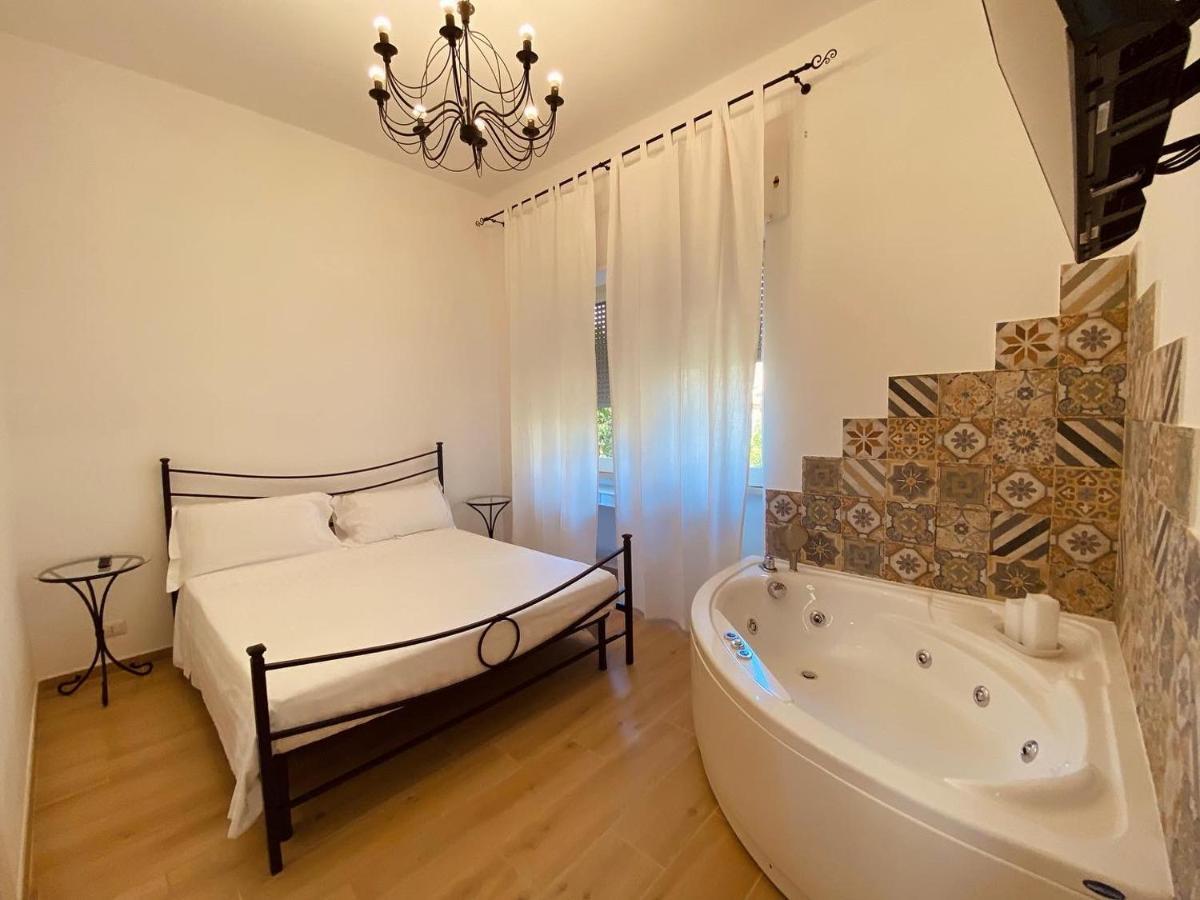 Sogno Mediterraneo Formia Buitenkant foto
